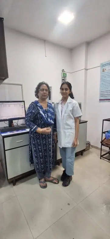 Nikita with her mentor Dr. Usha Dave